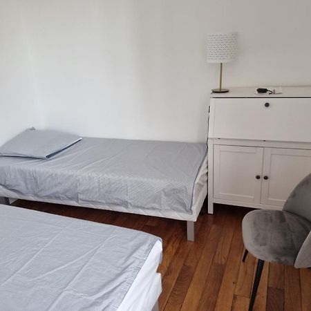 Face Chateau St Germain En Laye, Appartement 4 A 6 Personnes, 23 Min De Paris Champs-Elysees 생제르맹 앙 레 외부 사진